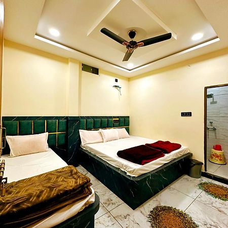 Hotel Shiv Gouri Palace Удджайн Экстерьер фото